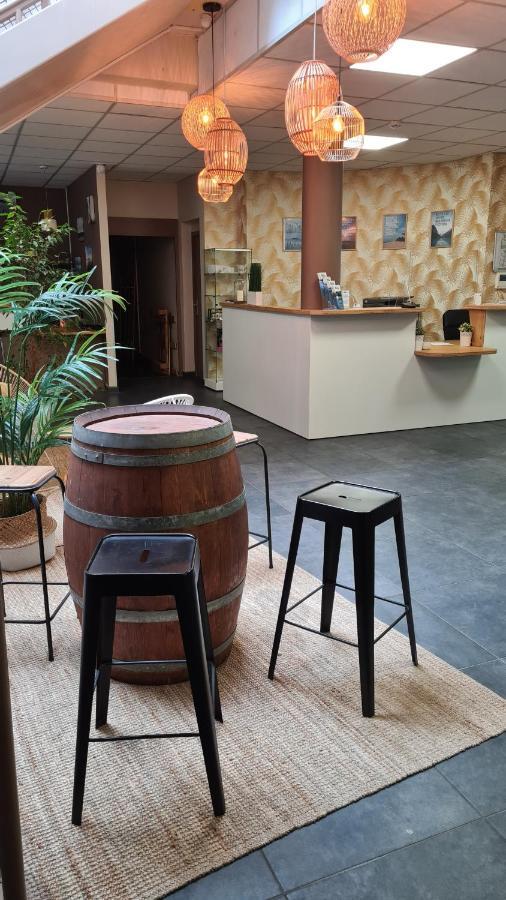 Auberge De Jeunesse Hi Bordeaux-Blanquefort - Ex Otellia ภายนอก รูปภาพ